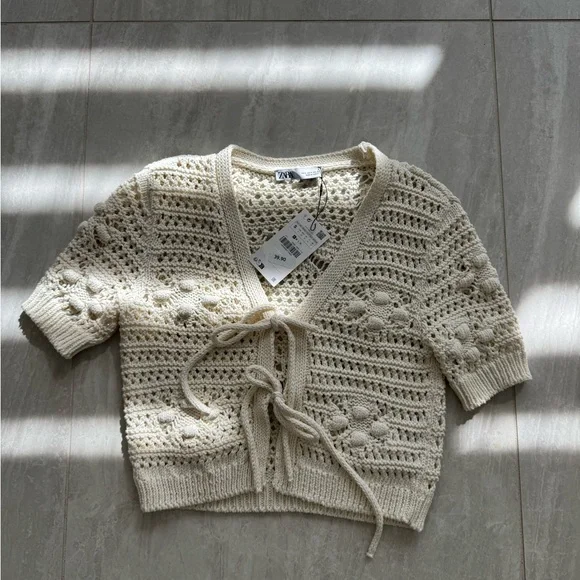 Zara Cream Cable Knit Cardigan - Picture 2 of 4